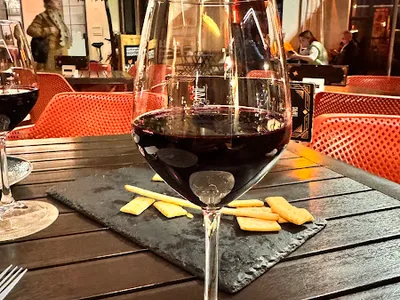 Madame Suzanne | Black Suzanne - Grill in Malaga