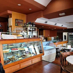 MANDALA RESTAURANTE Y CAFETERÍA - Restaurant