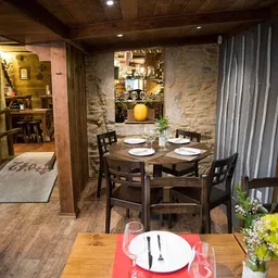 Mesón 42 - Restaurant