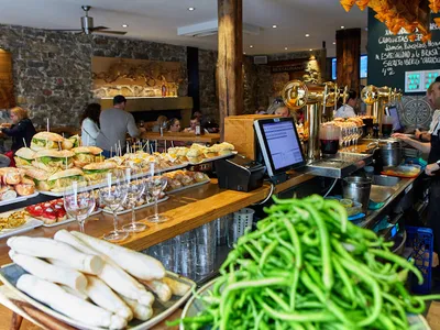 Mesón Portaletas - Tapas in San Sebastián