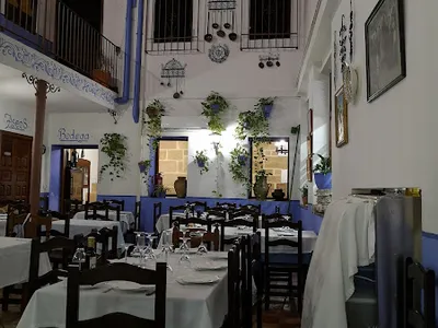 MESÓN SAN BASILIO - Restaurante in Córdoba