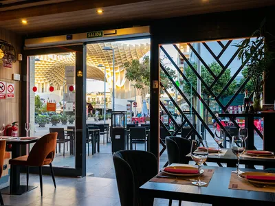 Míng Chinese Restaurant 明 - Chinese in Seville