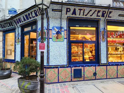 Miznon - Mediterranean in Paris