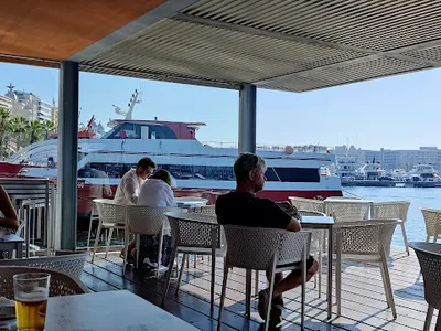 Noray café bar Puerto de Alicante - Restaurant in Alicante