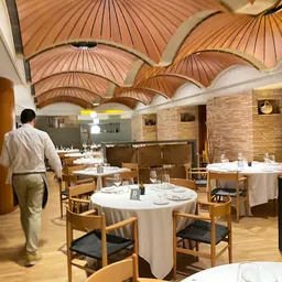 Nou Manolín - Mediterranean