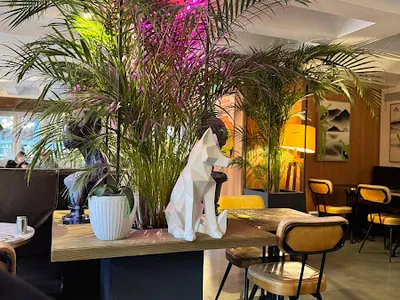 PASQUAL+SHEILA | Plaza de la Reina - Mediterranean in Valencia