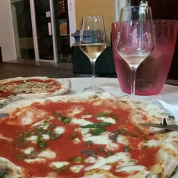 Pizzería Osare - Italian