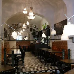 Propaganda Italian Cuisine - Italian