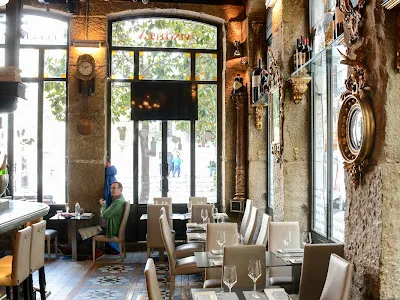 Puerta del Carmen - Restaurant in Granada