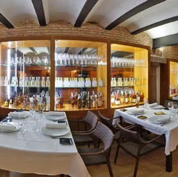 Q'Tomas - Restaurant