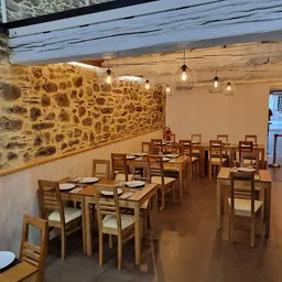 Redes Compostela - Mariscos & Tapas - Restaurant