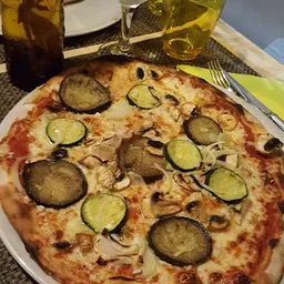 Restaurant Pizzeria La Piccola - Italian