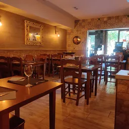 Restaurante Braseria la catedral - Restaurante Brasería en Tarragona - Middle Eastern