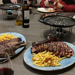 Restaurante Braseria Taula Rodona - Restaurant