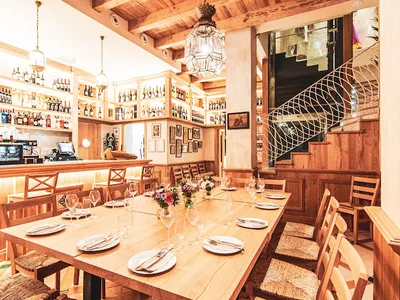 Restaurante Donaire Azabache - Tapas in Seville