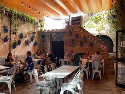 Restaurante El Rincon De Carmen - Regional Spanish in Córdoba