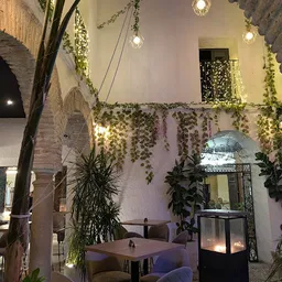 Restaurante La Esquinita de la Judería El Patio - Restaurant