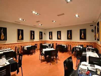 Restaurante La Jamonería de Carmen - Restaurant in Salamanca