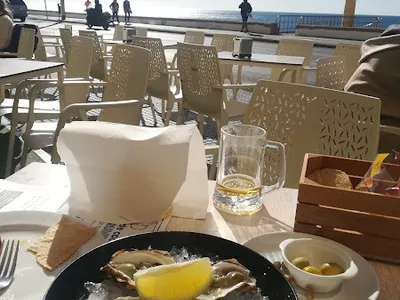 Restaurante La Mirilla - Restaurant in Cadiz