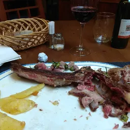 Restaurante Mesón A'Charca - Regional Spanish