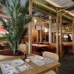 Restaurante Sushipanda • Cádiz Centro - Japanese