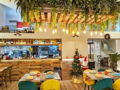 Restaurante Tanto Monta - Middle Eastern in Seville