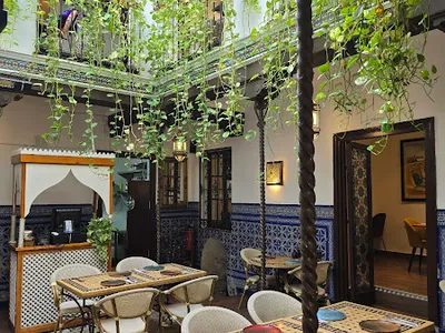 Restaurante Umaueyon - Middle Eastern in Córdoba