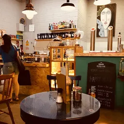 Sip and Wonder - Alicante Brunch & Specialty Coffee - Café & Brunch