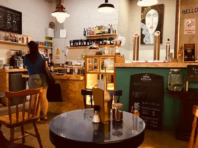 Sip and Wonder - Alicante Brunch & Specialty Coffee - Café & Brunch in Alicante