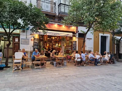Taberna Álvaro Peregil - BAR - Bar in Seville