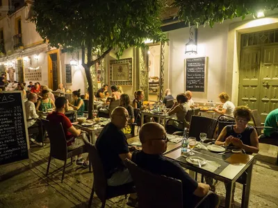 Taberna La Alquería - Grill in Córdoba