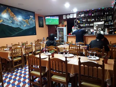 Tasca Do Marinheiro - Portuguese in Lisbon