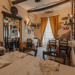 Taverna dei migliori - Italian
