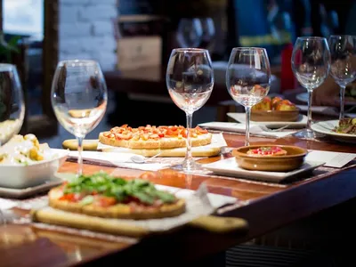 Tinto Fino Ultramarino - Mediterranean in Valencia