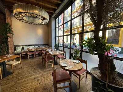 Torres y García | Restaurante en El Arenal - Spanish in Seville