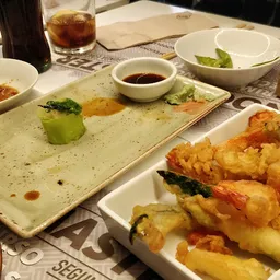 UDON Puerto Venecia - Asian