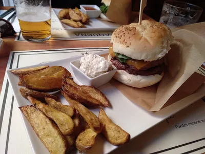 Vaquena Burger - American in Córdoba