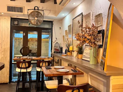 Vuela Tapas & Cocktail - Tapas in Seville